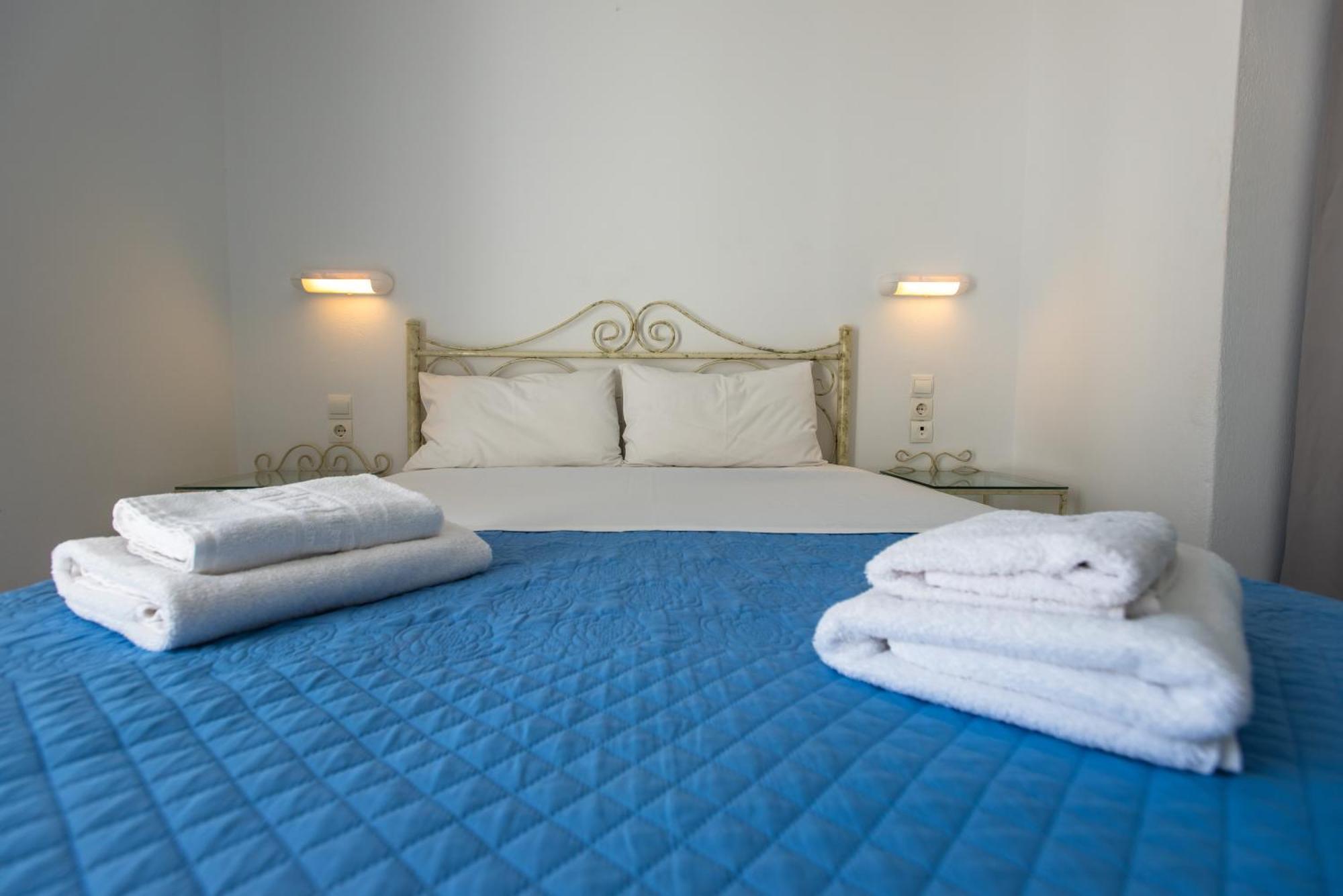 V-Rooms In Milos Cyclades Pollónia Kültér fotó
