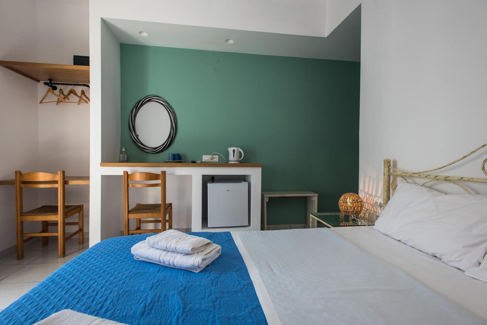 V-Rooms In Milos Cyclades Pollónia Kültér fotó